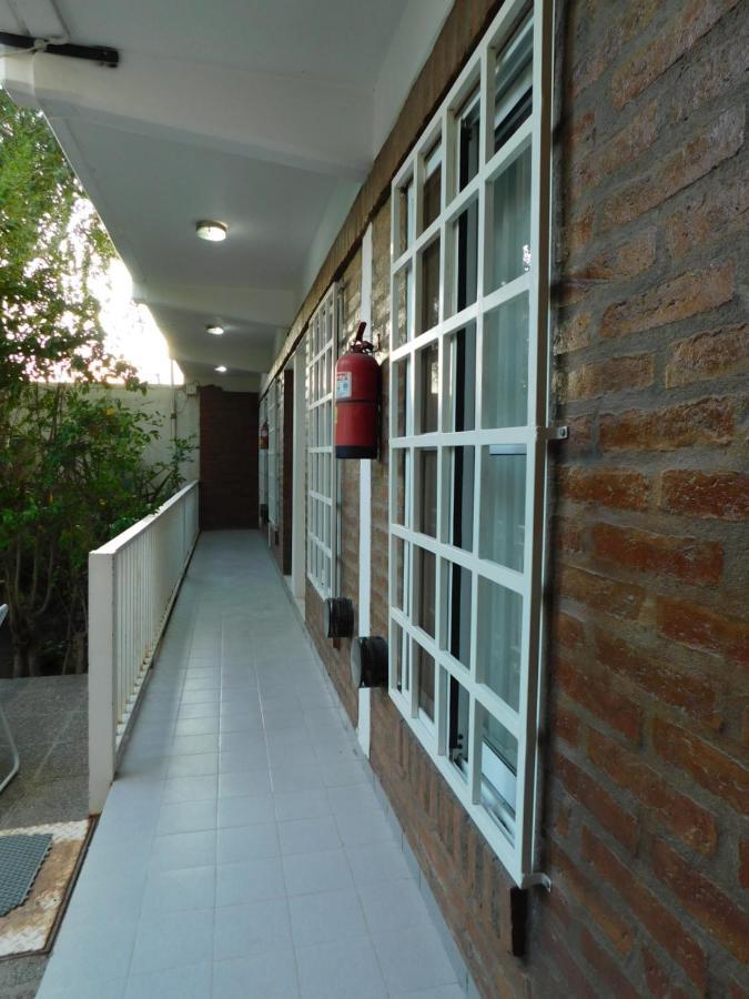 Hosteria Teuly Puerto Madryn Exterior foto